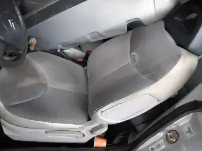 Veículo de Sucata citroen c3 pluriel 1.4 do ano 2004 alimentado kfv