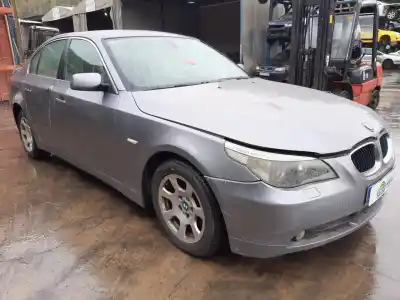 Veículo de Sucata bmw 5 (e60) 520 i do ano 2004 alimentado 226s1
