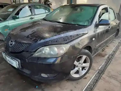 Veículo de Sucata mazda 3 sedán (bk) 1.6 di turbo (bk12y) do ano 2001 alimentado y6