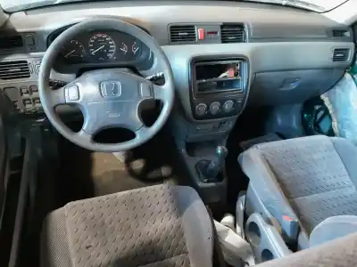 Здавання транспортного засобу honda cr-v (rd1/3) básico (rd1) року 2001 потужний b20z1