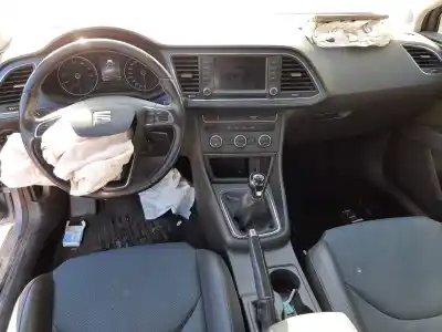 Здавання транспортного засобу seat                                               leon (5f1)                                                                                                                                                                                                                                                 style visio                                                                                                                                                                                                                                                року 2001 потужний czca