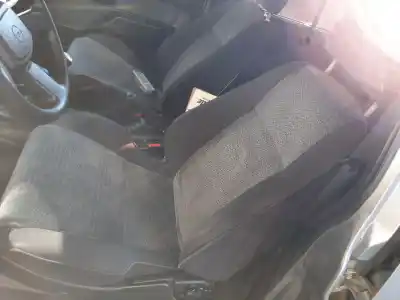 Veículo de Sucata opel frontera a arizona do ano 2001 alimentado 4jb1