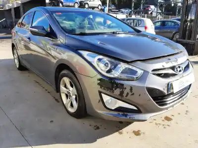 Veicolo di demolizione hyundai i40 i (vf) 1.7 crdi dell'anno 2013 alimentato d4fd