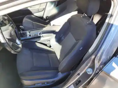 Veicolo di demolizione hyundai i40 i (vf) 1.7 crdi dell'anno 2013 alimentato d4fd