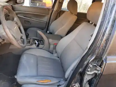 Veículo de Sucata jeep gr. cherokee (wh) 3.0 crd laredo do ano 2006 alimentado 642980