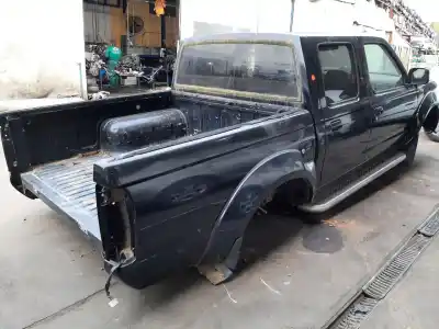 Scrapping Vehicle nissan pick-up (d22) td doble cabina rally raid 4x4 of the year 2001 powered yd25ddti