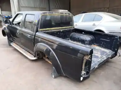 Scrapping Vehicle nissan pick-up (d22) td doble cabina rally raid 4x4 of the year 2001 powered yd25ddti