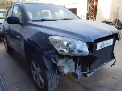 Veicolo di demolizione toyota rav 4 (a3) executive dell'anno 2006 alimentato 2adftv