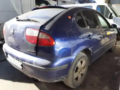 Здавання транспортного засобу seat leon (1m1) stella року 2004 потужний bcb