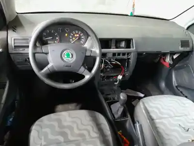 Здавання транспортного засобу skoda fabia (6y2/6y3) classic року 2004 потужний azq Здавання транспортного засобу skoda fabia (6y2/6y3) classic року 2004 потужний azq