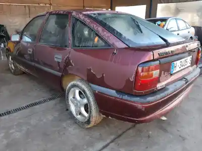 Veículo de Sucata opel vectra a gl do ano 2001 alimentado c18nz