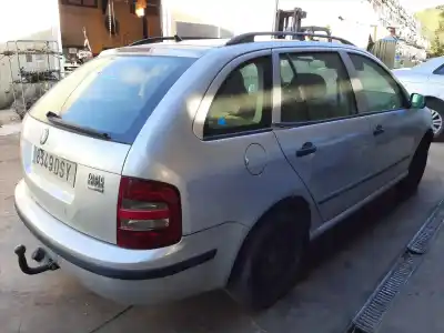 Veículo de Sucata skoda fabia familiar (6y5) comfort do ano 2005 alimentado asy