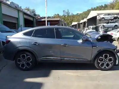 Здавання транспортного засобу renault arkana (eu version) zen 142 cv / 105 kw року 2022 потужний h4m