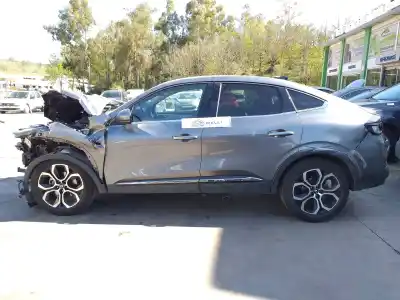 Здавання транспортного засобу renault arkana (eu version) zen 142 cv / 105 kw року 2022 потужний h4m