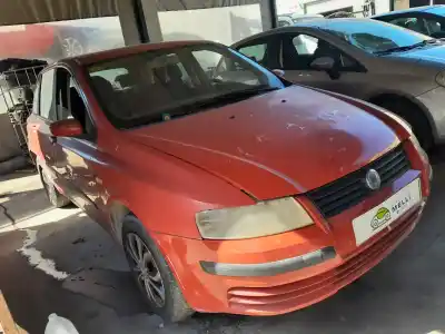 Veículo de Sucata fiat stilo (192) 1.9 jtd cat do ano 2003 alimentado 192a1000