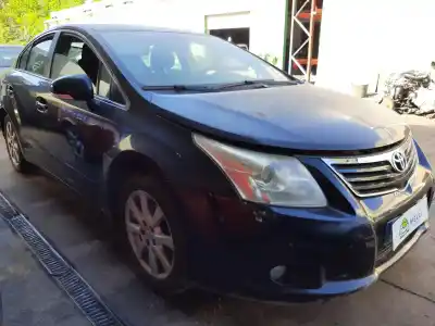Veículo de Sucata toyota avensis (t27) advance do ano 2010 alimentado 2adftv
