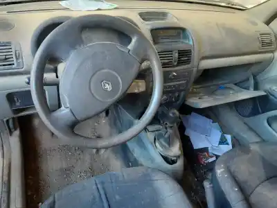 Scrapping Vehicle renault clio ii fase ii (b/cb0) base authentique 82 cv / 60 kw of the year 2002 powered k9k702
