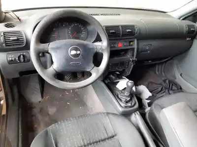 Здавання транспортного засобу audi a3 (8l1) 1.8 t року 1997 потужний agu