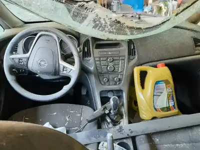 Scrapping Vehicle opel astra j (p10) 1.4 (68) of the year 2010 powered a14xer