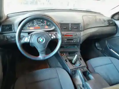 Veículo de Sucata bmw serie 3 berlina (e46) 320d do ano 1999 alimentado 204d1