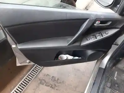 Vehicul casat mazda 3 lim. (bl) active al anului 2010 alimentat y6