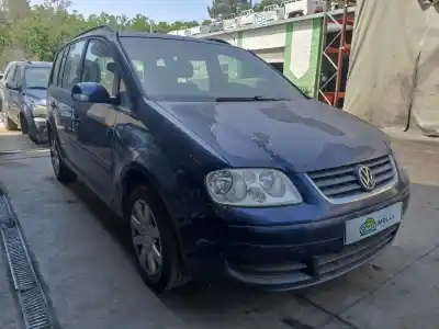 Scrapping Vehicle volkswagen touran van (1t1, 1t2) fsi of the year 2004 powered bag