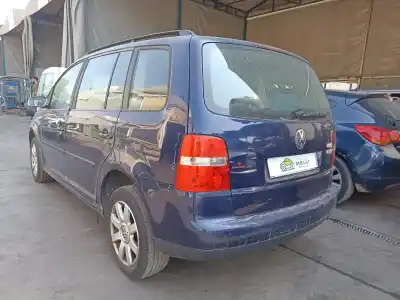 Scrapping Vehicle volkswagen touran van (1t1, 1t2) fsi of the year 2004 powered bag