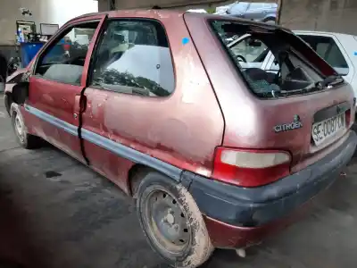 Veículo de Sucata citroen saxo 1.1 sx do ano 2001 alimentado hdz