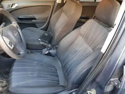 Veículo de Sucata opel corsa d essentia do ano 2006 alimentado z12xep