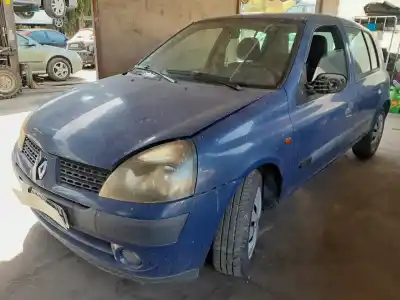 Scrapping Vehicle renault clio ii fase ii (b/cb0) alize 80 cv / 59 kw of the year 2002 powered f9q