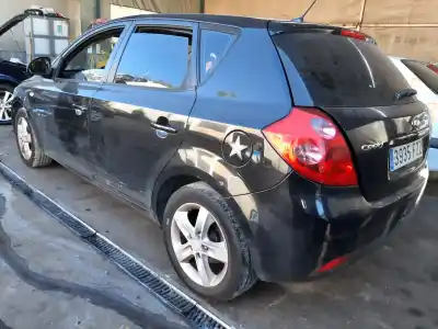 Veicolo di demolizione kia ceed active 116 cv / 85 kw dell'anno 2008 alimentato d4fb
