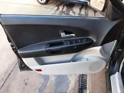 Veicolo di demolizione kia ceed active 116 cv / 85 kw dell'anno 2008 alimentato d4fb