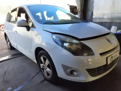 Verschrottungsfahrzeug renault scénic iii (jz0/1_) 1.9 dci (jz0j, jz1j, jz1k, jz1s) des jahres 2011 angetrieben f9q870