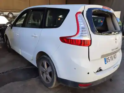 Verschrottungsfahrzeug renault scénic iii (jz0/1_) 1.9 dci (jz0j, jz1j, jz1k, jz1s) des jahres 2011 angetrieben f9q870