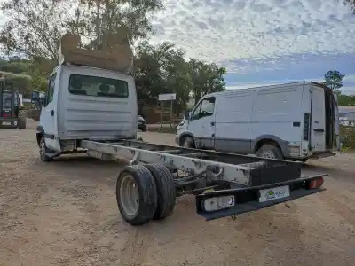 Veículo de Sucata renault mascott ka 130.35/55 base 125 cv / 92 kw do ano 2001 alimentado sofim 8140.43s