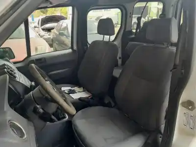 Scrapping Vehicle ford tourneo connect (tc7) kombi b. corta (2006->) of the year 2010 powered rwpa