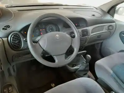 Здавання транспортного засобу renault scenic (ja..) 1.9 dci century 102 cv / 75 kw року 2003 потужний f9q732