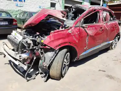 Veicolo di demolizione peugeot 5008 allure dell'anno 2022 alimentato hn05