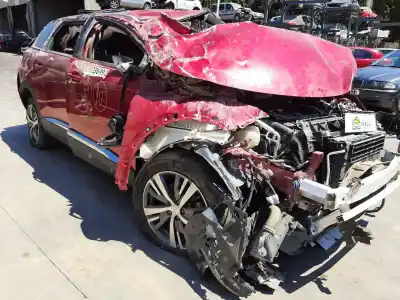 Veicolo di demolizione peugeot 5008 allure dell'anno 2022 alimentato hn05