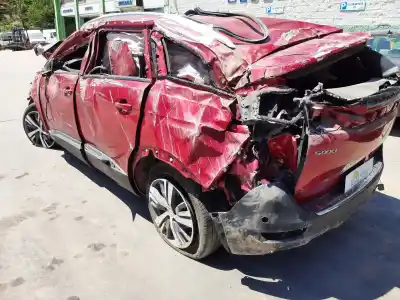 Veicolo di demolizione peugeot 5008 allure dell'anno 2022 alimentato hn05