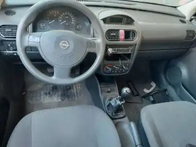 Здавання транспортного засобу opel corsa c (x01) 1.0 (f08, f68) року 2001 потужний z10xe