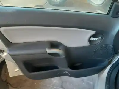 Утилизация автомобиля citroen c3 (f desde 11/2001) 1.1 8v года 2004 питание hfx