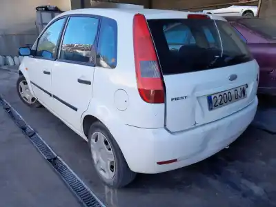 Veículo de Sucata ford fiesta (cbk) ghia do ano 2001 alimentado fxjb