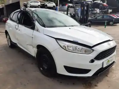 Здавання транспортного засобу ford focus iii 1.5 tdci року 2001 потужний xxda