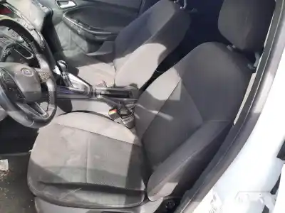 Здавання транспортного засобу ford focus iii 1.5 tdci року 2001 потужний xxda