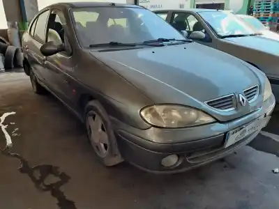 Здавання транспортного засобу renault megane i scenic (ja0) 1.6 16v kaleido 107 cv / 79 kw року 1999 потужний k4m