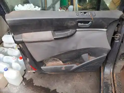 Veicolo di demolizione peugeot 807 sr pack dell'anno 2001 alimentato rht