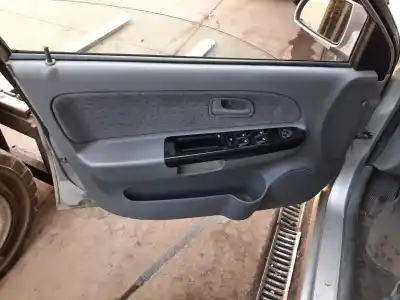 Veículo de Sucata kia rio rs berlina do ano 2004 alimentado a3d