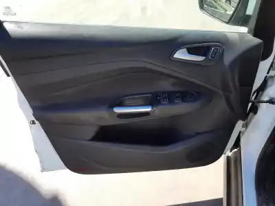 Здавання транспортного засобу ford c-max (ceu) trend 101 cv / 74 kw року 2016 потужний m2dc