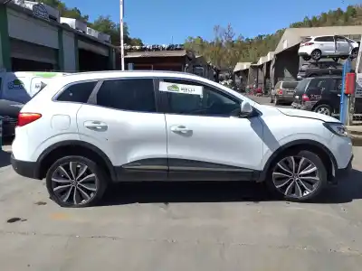Veículo de Sucata renault kadjar zen 110 cv / 81 kw do ano 2016 alimentado k9k646